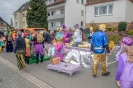Mit 61 Wagennummern . _30