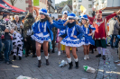 Schöner Umzug und das Wetter hatte recht gut mitgespielt . _92